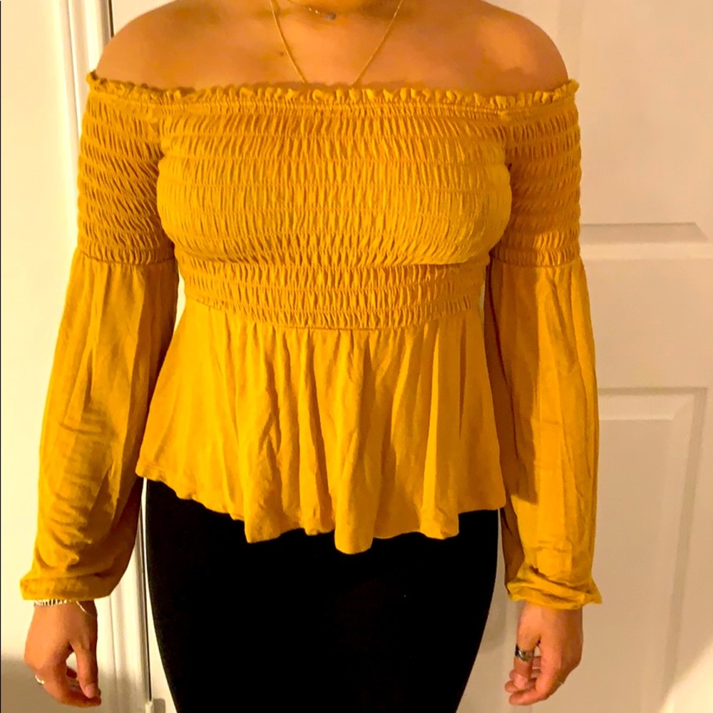Fun yellow top
